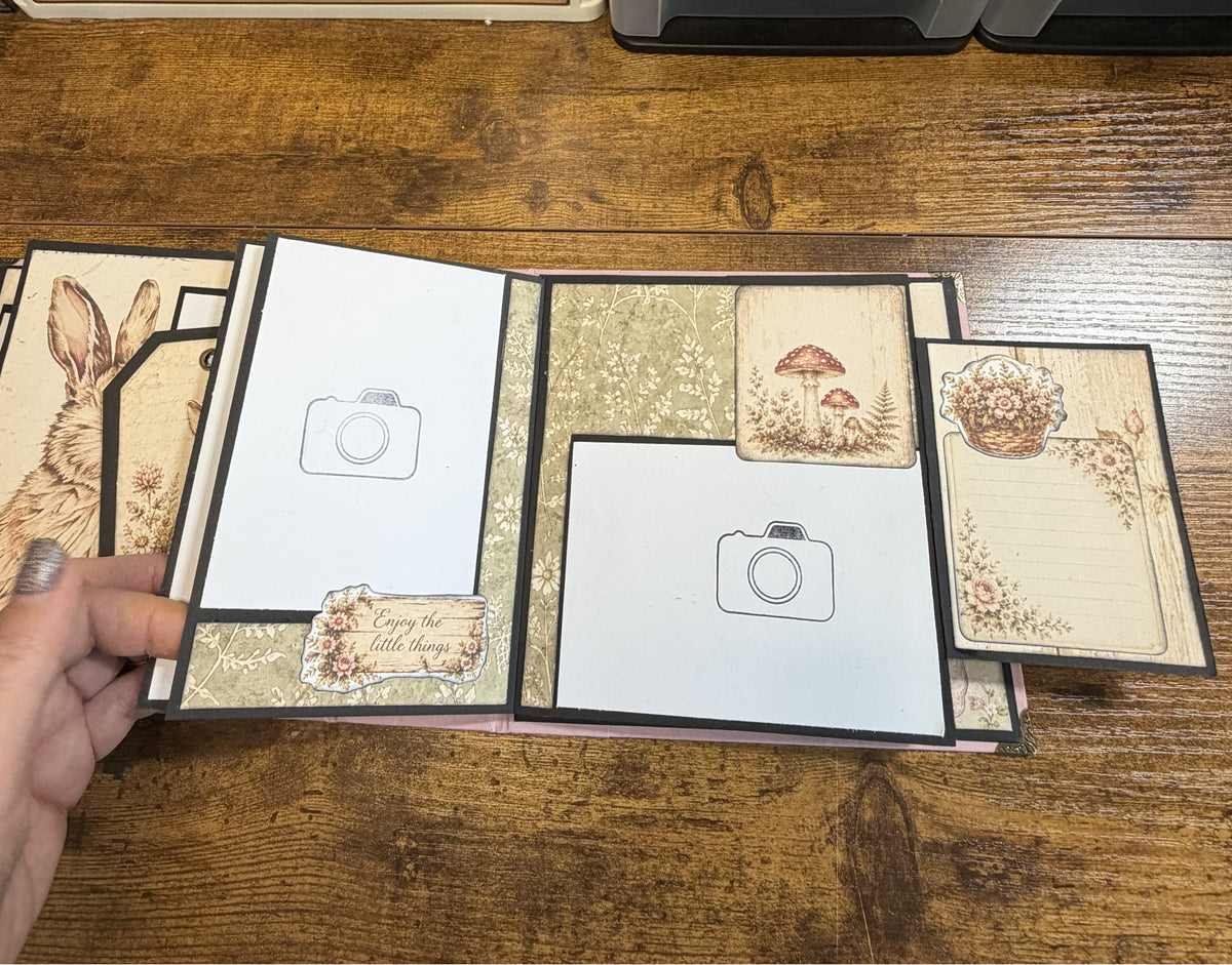 Country Cottage Mini Album